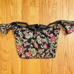 NO LONGER SOLD NWT Victoria’s Secret lace off the shoulder bra corset top